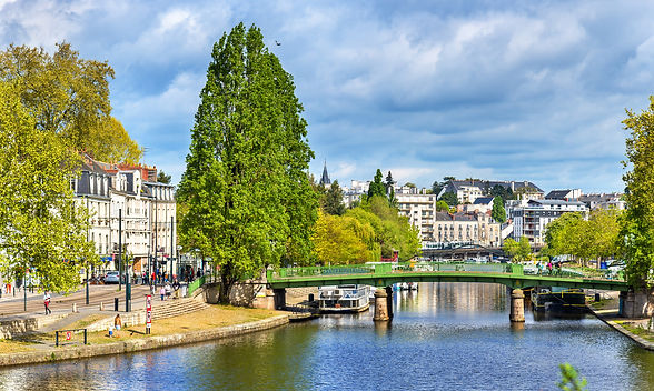 The Erdre River in Nantes_M.jpg