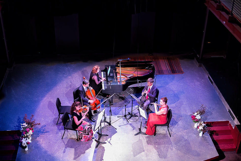 Maria Sampen Performing