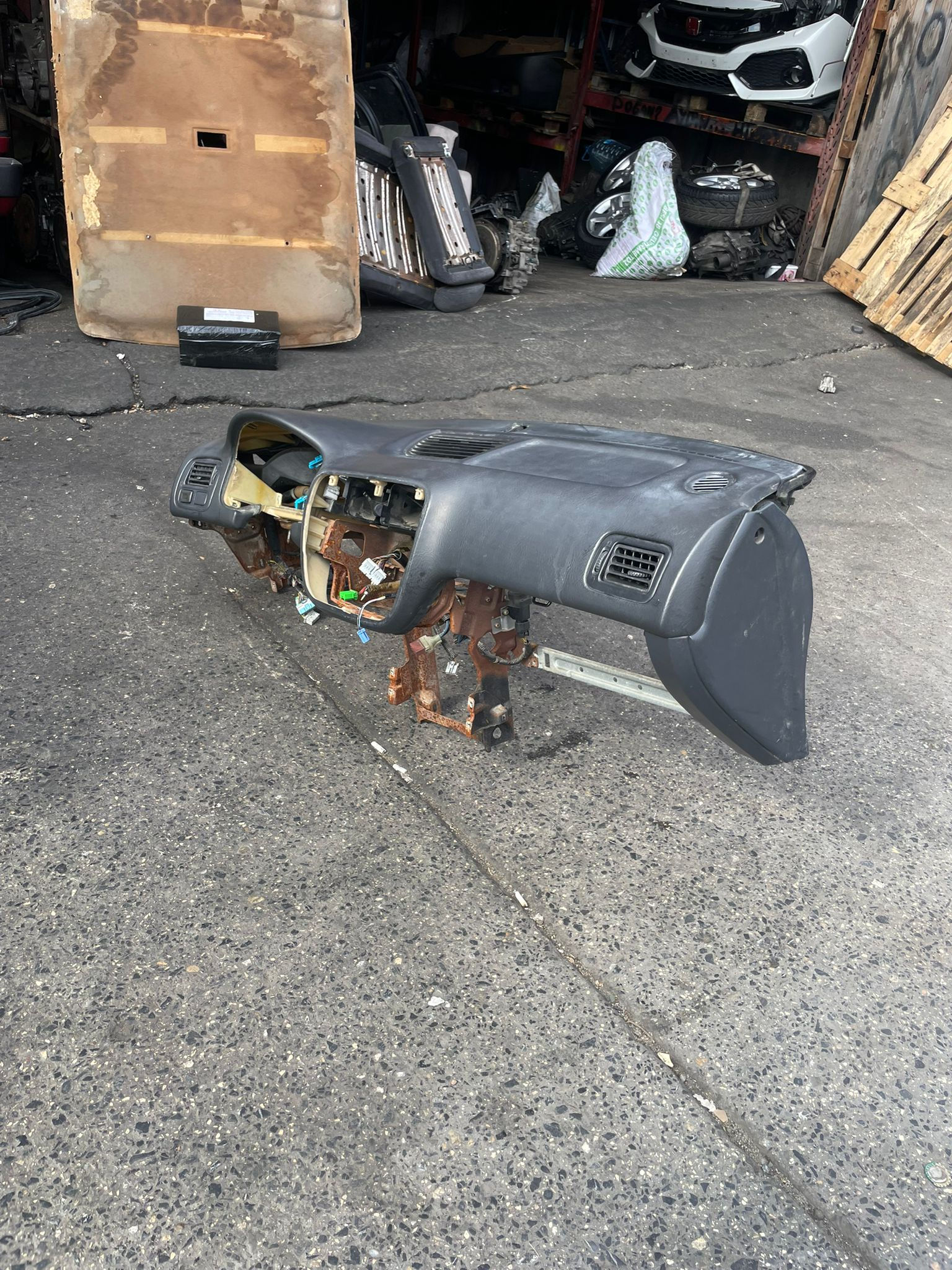 İES ORİJİNAL ÇIKMA TORPİDO