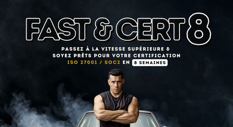 Homme contre une voiture il s'agit Mark Gasoil, pour certification ISO 27001 & SOC 2 en 8 semaines