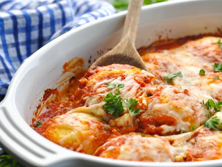 Dump-and-Bake-Ravioli-Casserole-7.jpeg