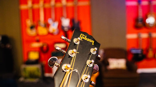 vintage and boutique guitars