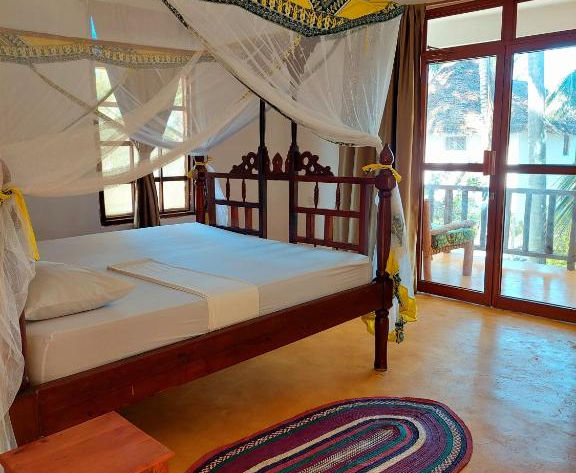 Hotel for sale 15 rooms  Pongwe - room