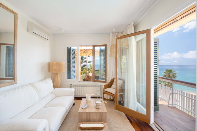 Detalle de una de las habitaciones con vistas al mar | Tossa, Tossa de Mar