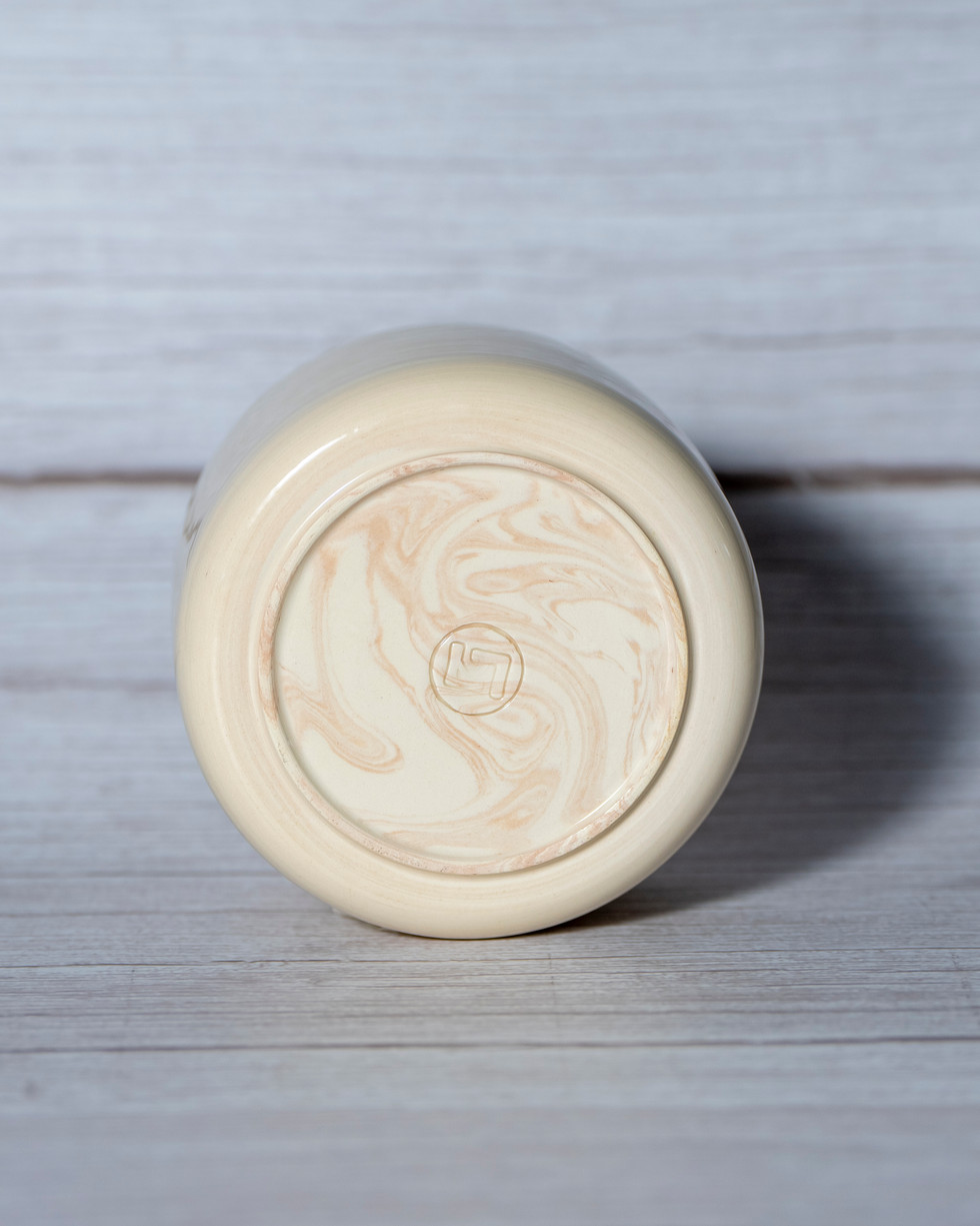 Bol marbré beige Pots d'Ania. Céramique artisanale, teintes douces, design unique. Bol pour encas, décoration table.