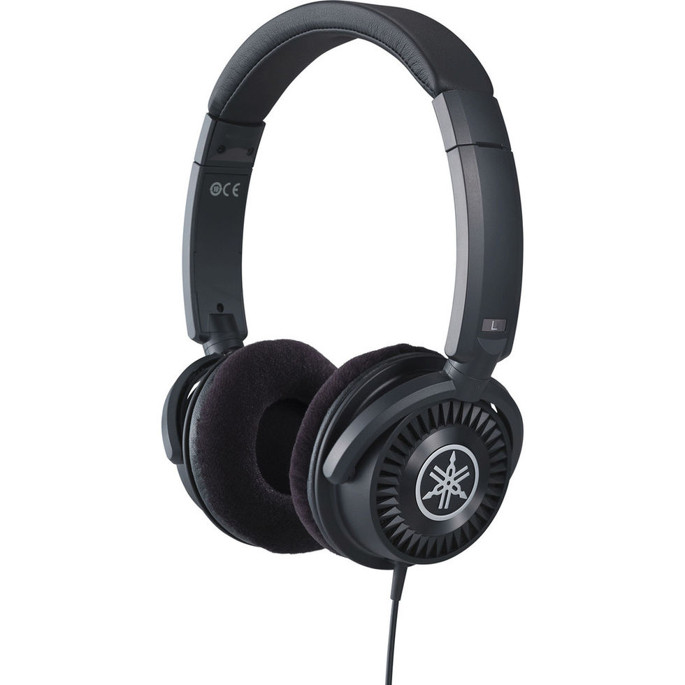 Image of a pair of Yamaha HPH-150 Open-Ear Headphones - Black side angled view