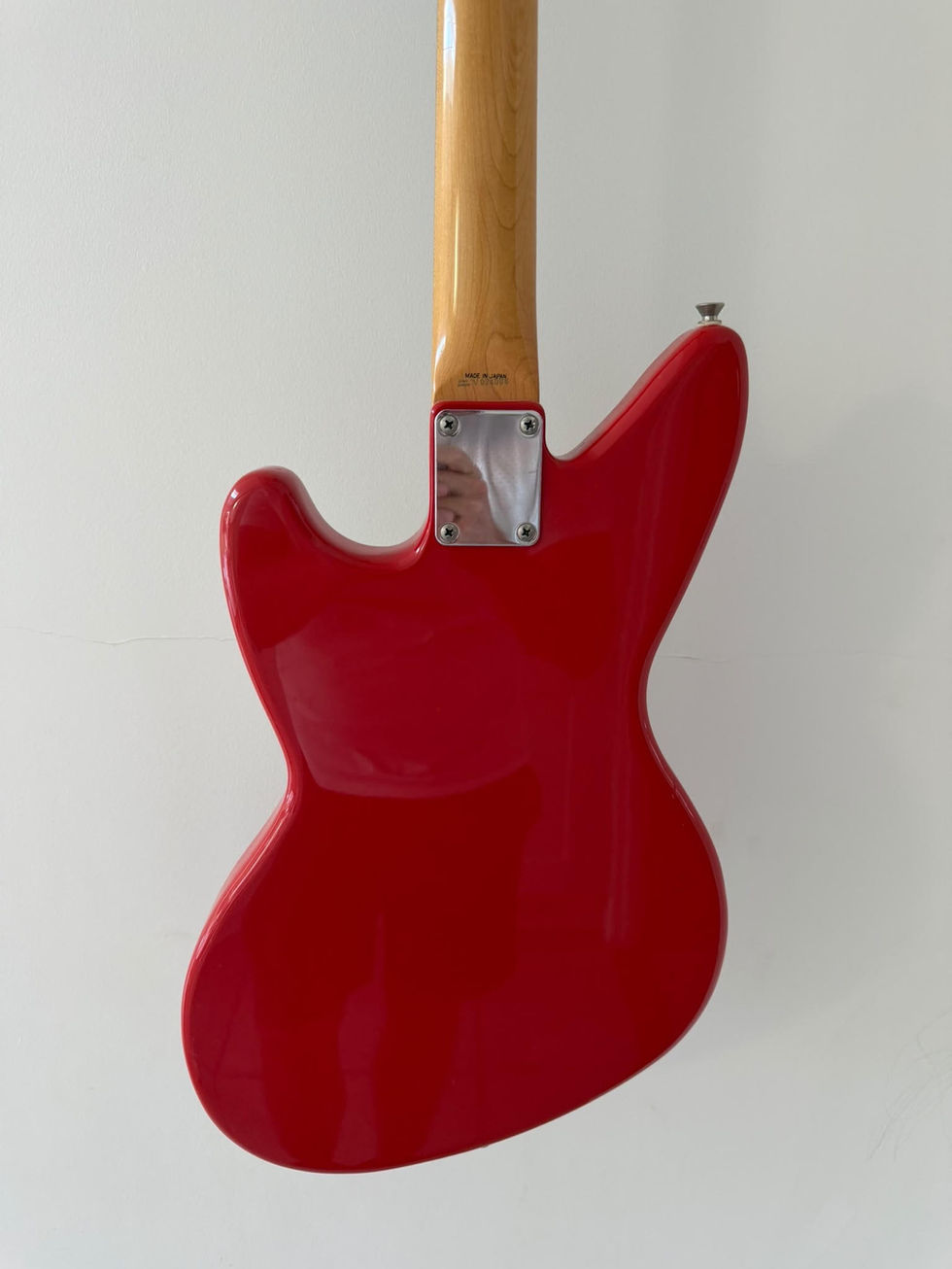 Back detailed view of Fender Kurt Cobain Jag-Stang - Fiesta Red