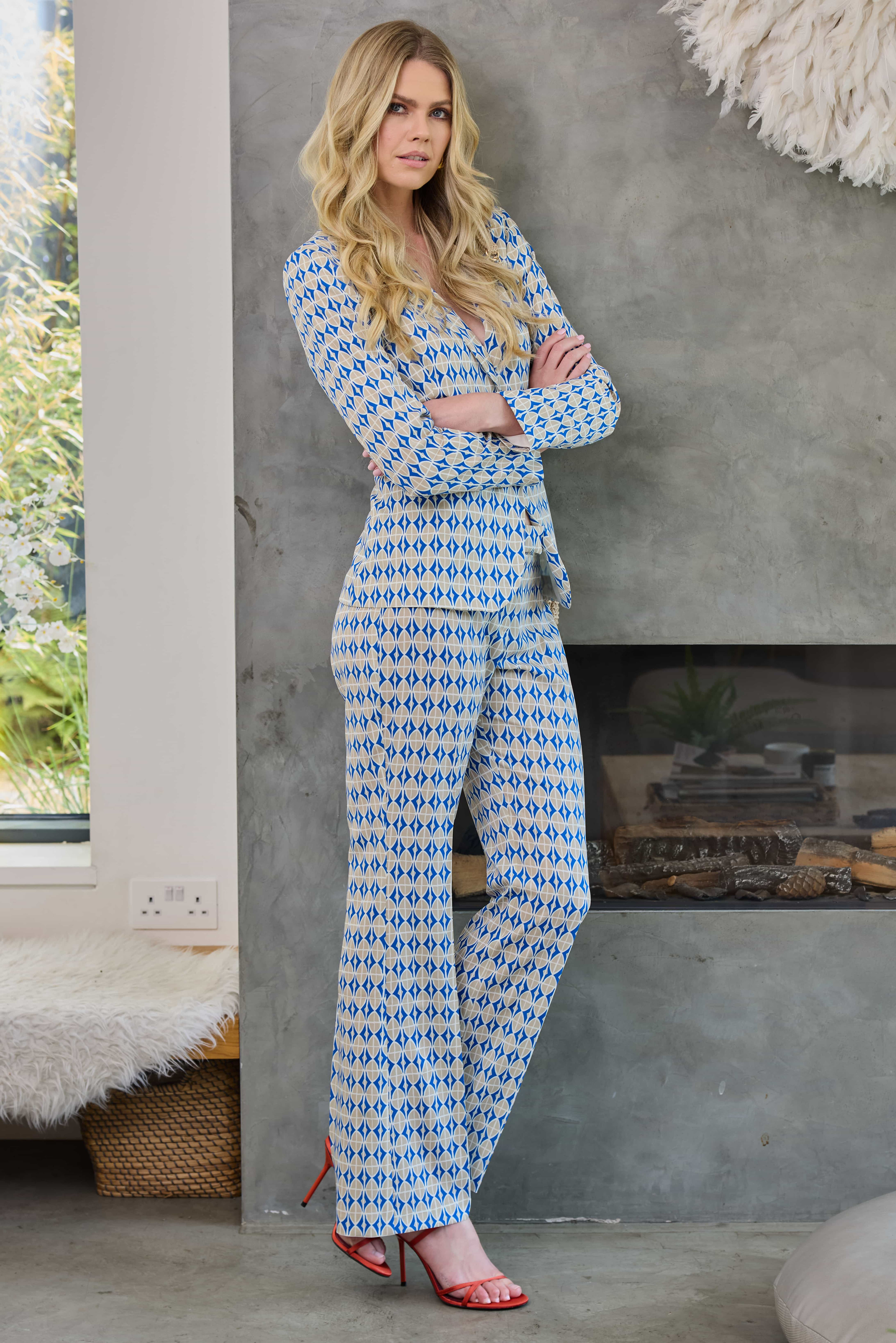 Kate Cooper  breast oval graphic print trousers suit