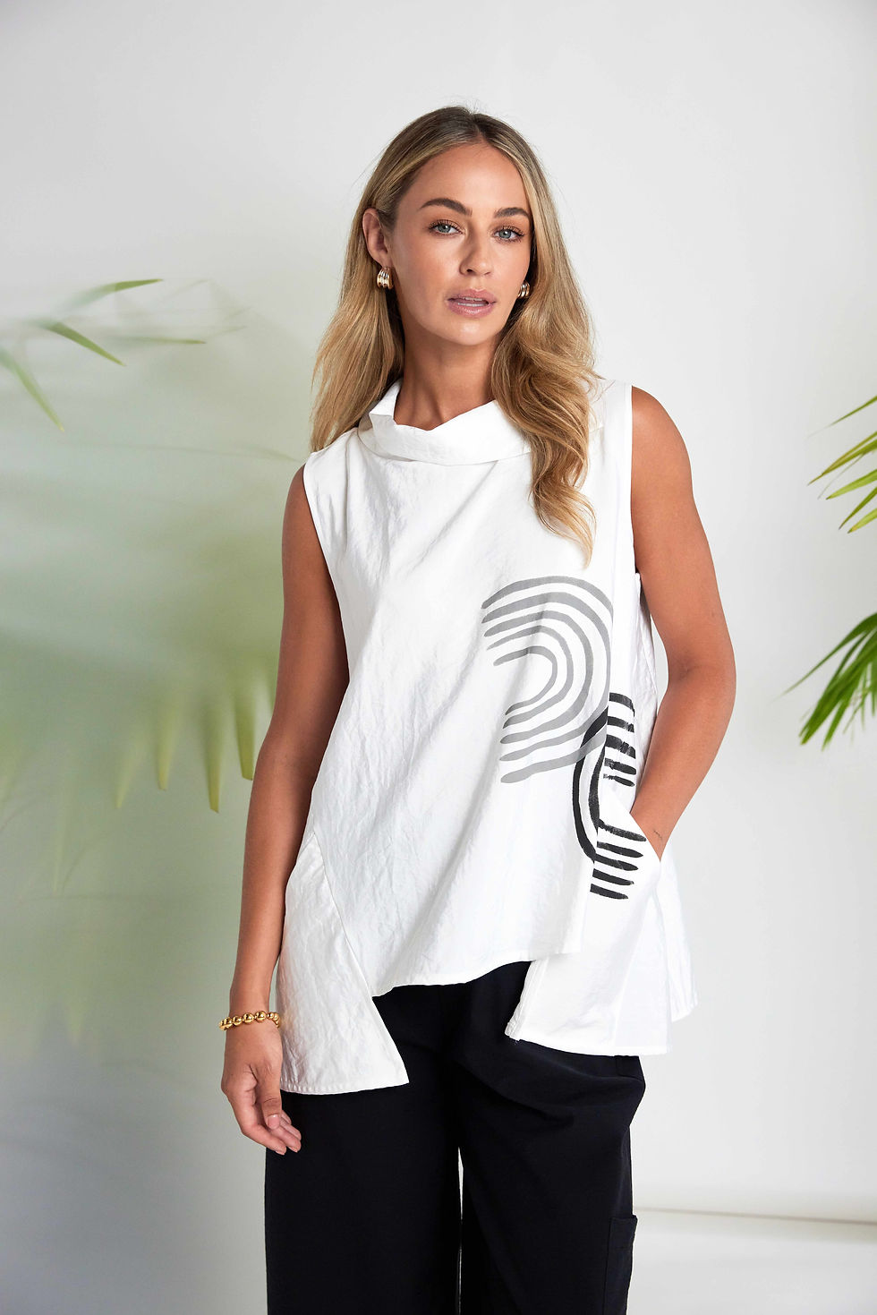 Thumbnail: 261 NAYA Placement Print Top With Collar And Cut Out Hem