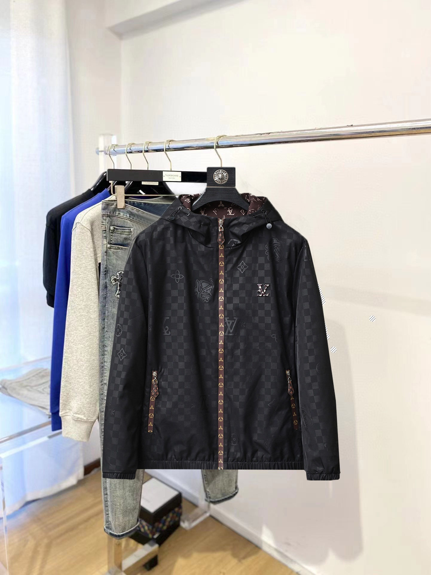 Louis Vuitton Kapuzenpullover mit Reißverschluss