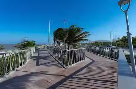 malecon-barranquilla.avif
