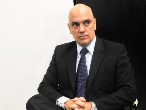 Damares Alves aciona o Senado e formaliza pedido de impeachment contra Alexandre de Moraes.