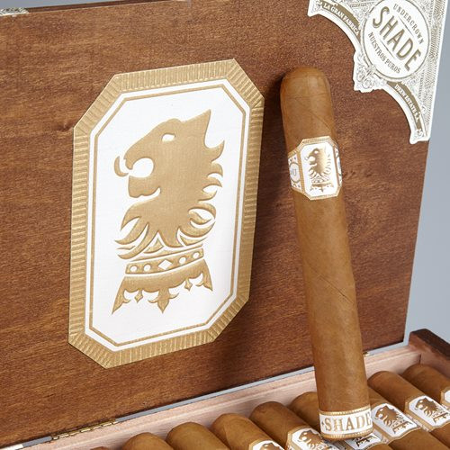 Drew Estate Undercrown Shade at the Tobacco Pouch