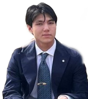 Starting Finance Photo - Paolo Satoshi Toniatti_edited.jpg