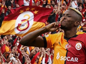 Transferde gerilim tırmanıyor: Galatasaray, Napoli'ye resti çekti