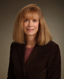 Headshot 1225 (002) Lori Schwind 12.17.25 cleaned.jpg