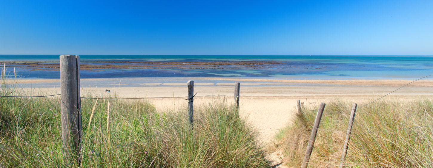 The beach at La Couarde-sur-Mer on the Île de Ré