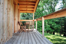 camping_val_vert_Terrasse cabane-S.Merveille.jpg