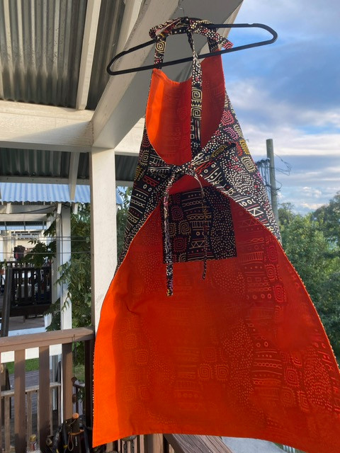 Thumbnail: Wavy Road Reversible Apron