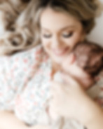 mom and baby. Newborn photography by Meliza Orellana Photography