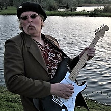 32447_1412297837094_5160335_n (2).jpg