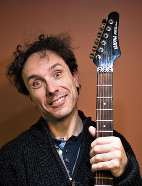 SPACEMAN AFRICA | INTERVIEW + TRACK REVIEW