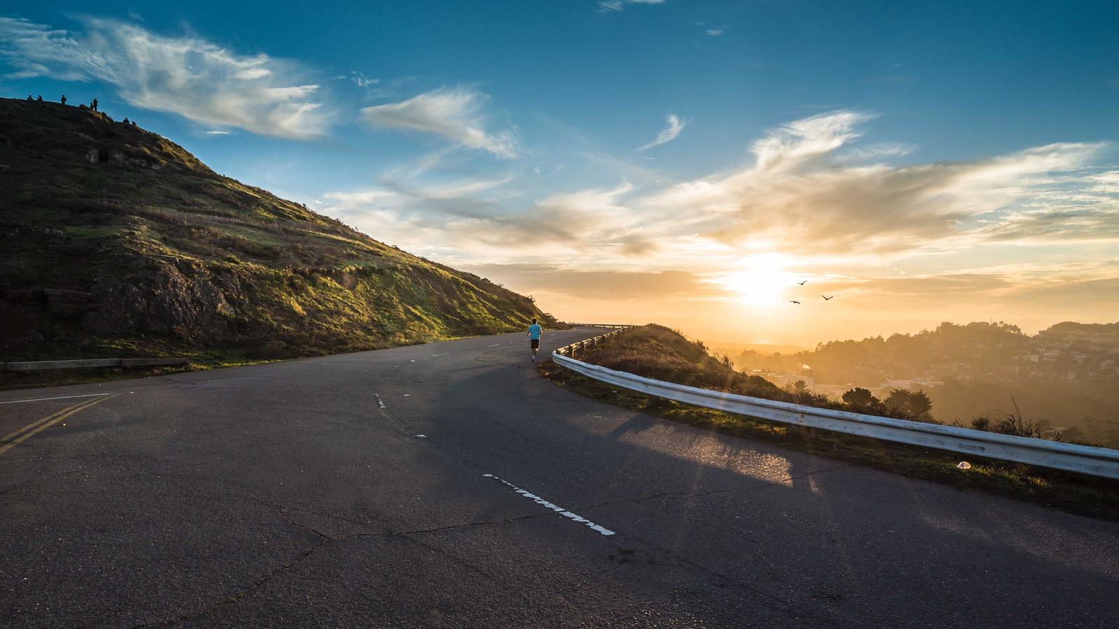 The Creator-Led Marketing Shift: How 360 Agencies Can Capture QSR and CPG Client Budgets in 2026