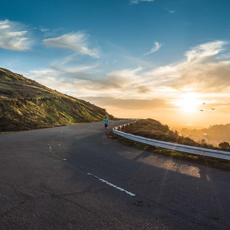 The Creator-Led Marketing Shift: How 360 Agencies Can Capture QSR and CPG Client Budgets in 2026