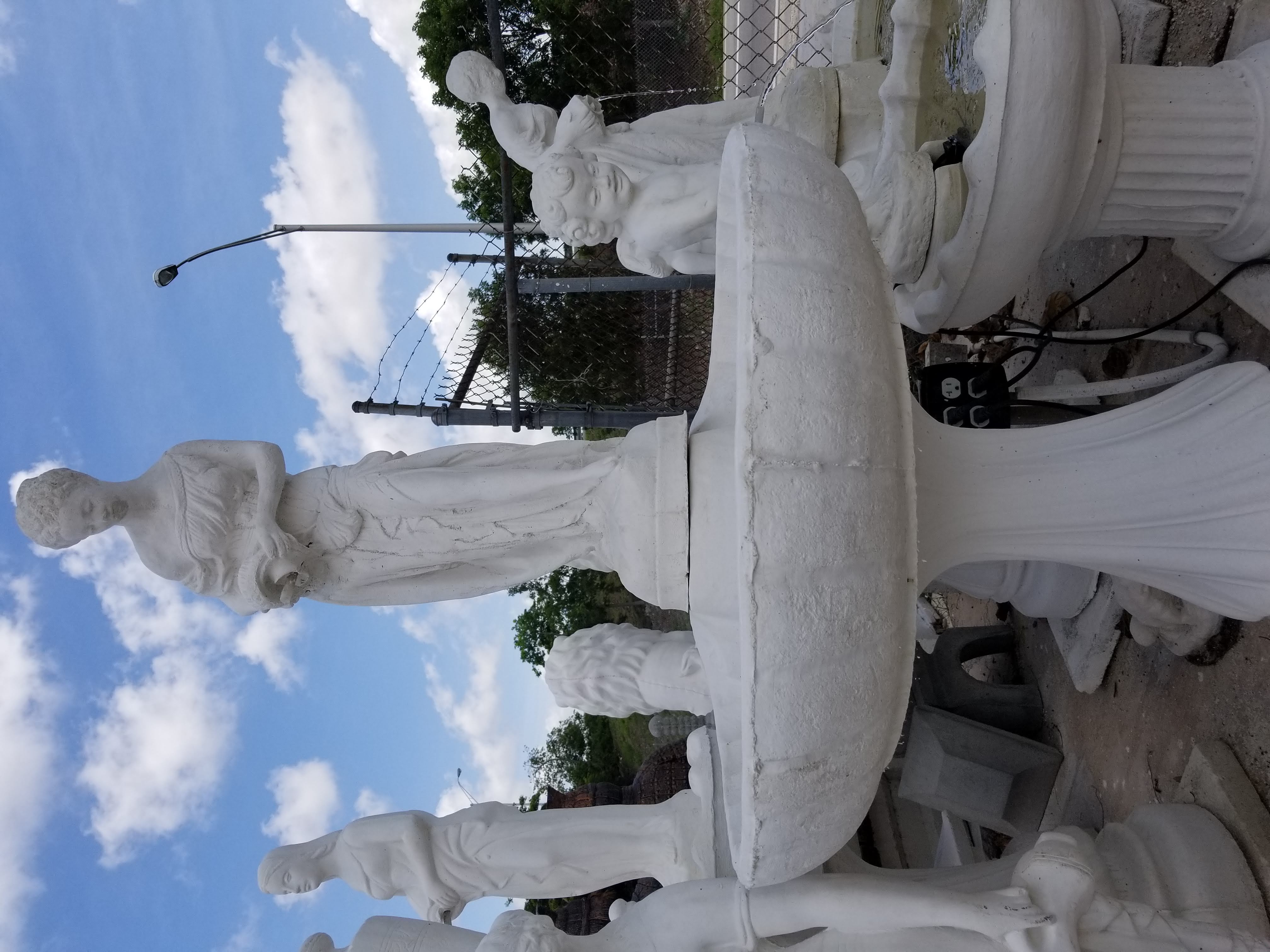 Adrianna (high pedestal)