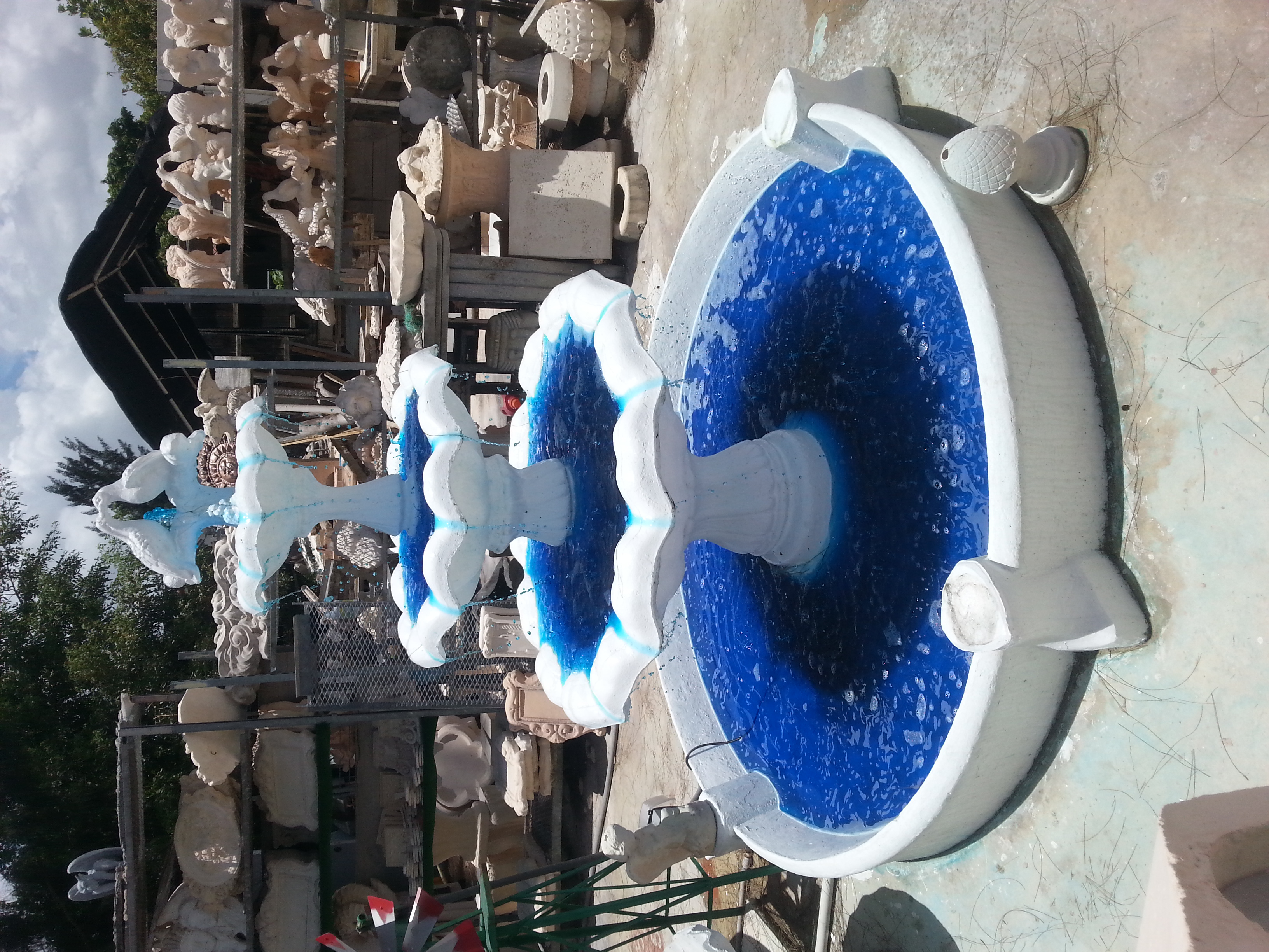 3 Tier with pool