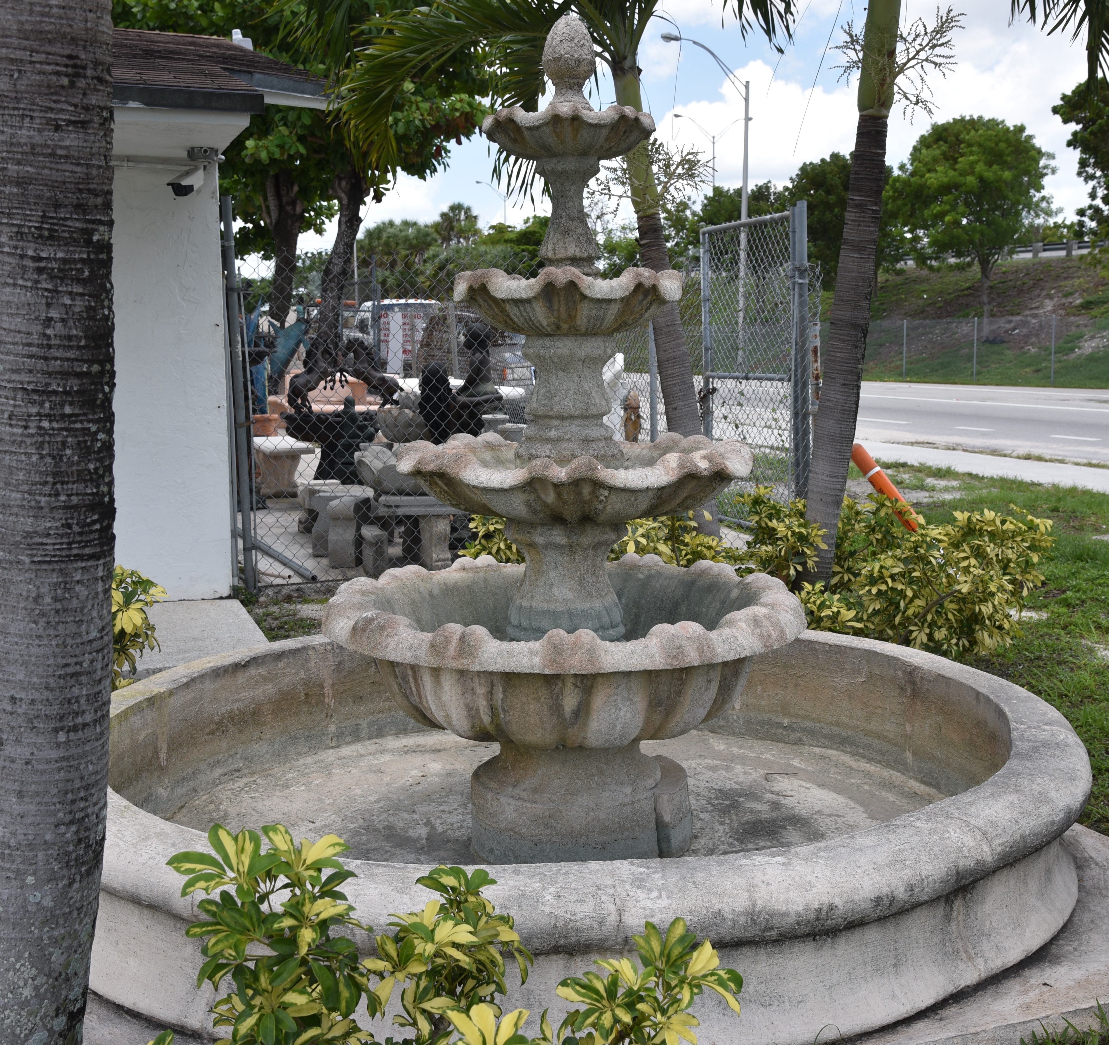 Concrete Fountains Miami, Fl. USA Keystone Gardens inc.