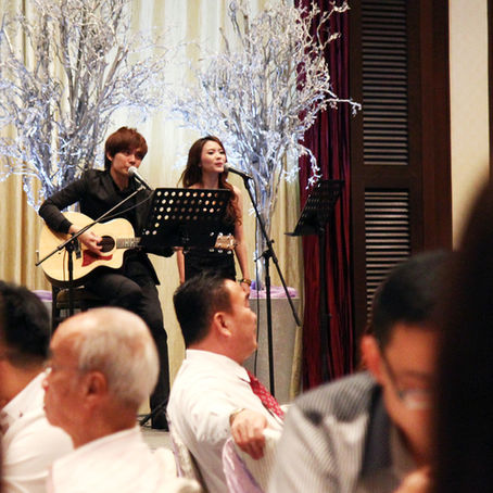 Música ao vivo para a sua festa! Voz e violão ou cantor para casamento no RJ