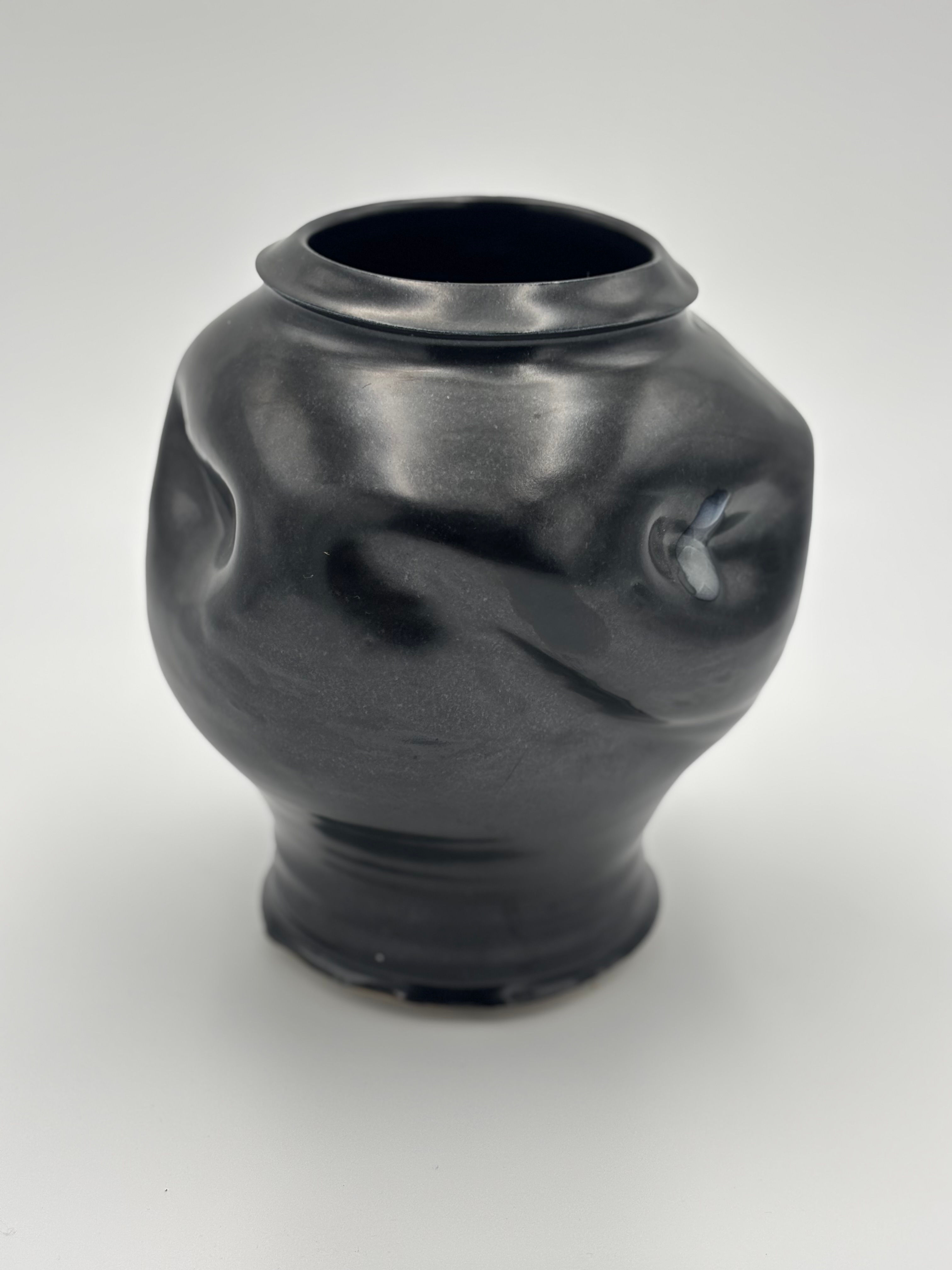 Cobalt Black-Organic vessel