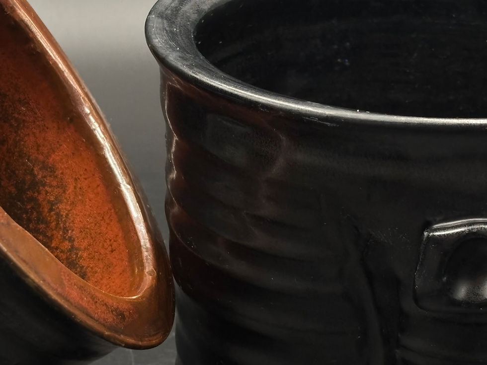 Thumbnail: Cobalt-Black Bucket 