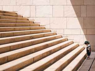 Acceptance vs change in challenging situations