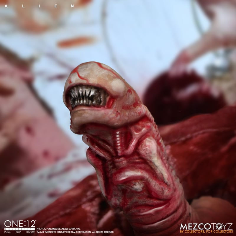 Miniatura: MEZCO ONE 12 COLLECTIVE ALIEN (1979)