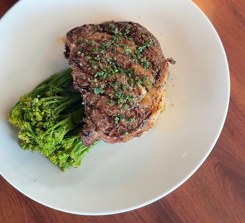 Number 4 Steakhouse Mankato Minnesota Southern Minnesota Fine Dining Dinner Sit Down Birth