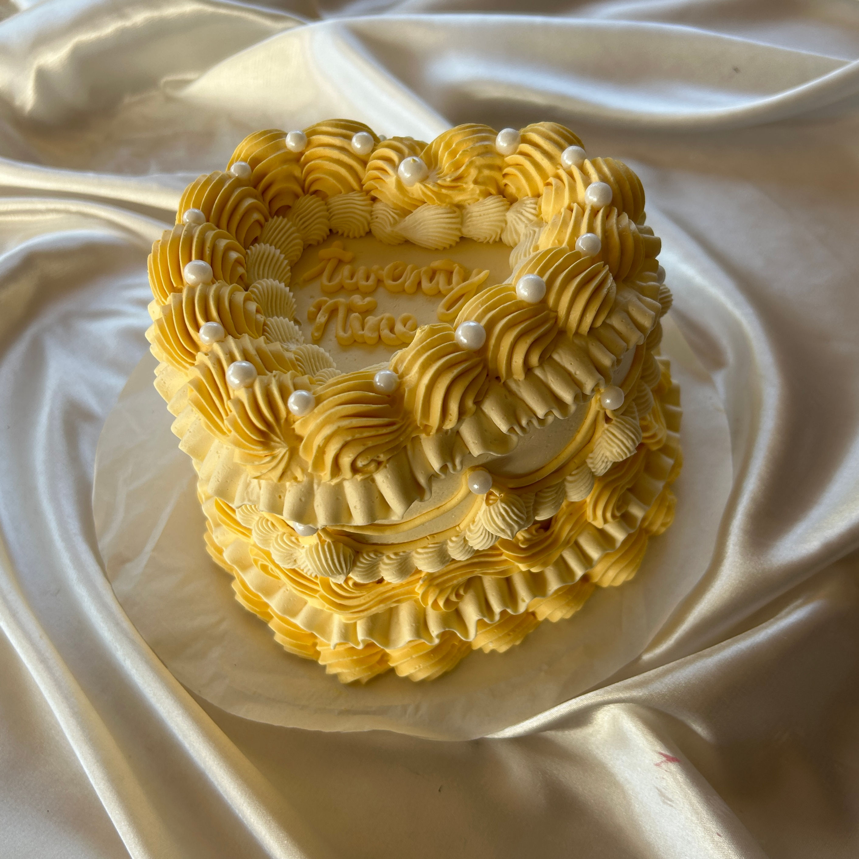 Pastel Pearl Heart Cake