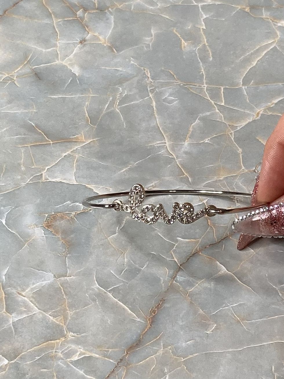 Thumbnail: D'vey Bangles