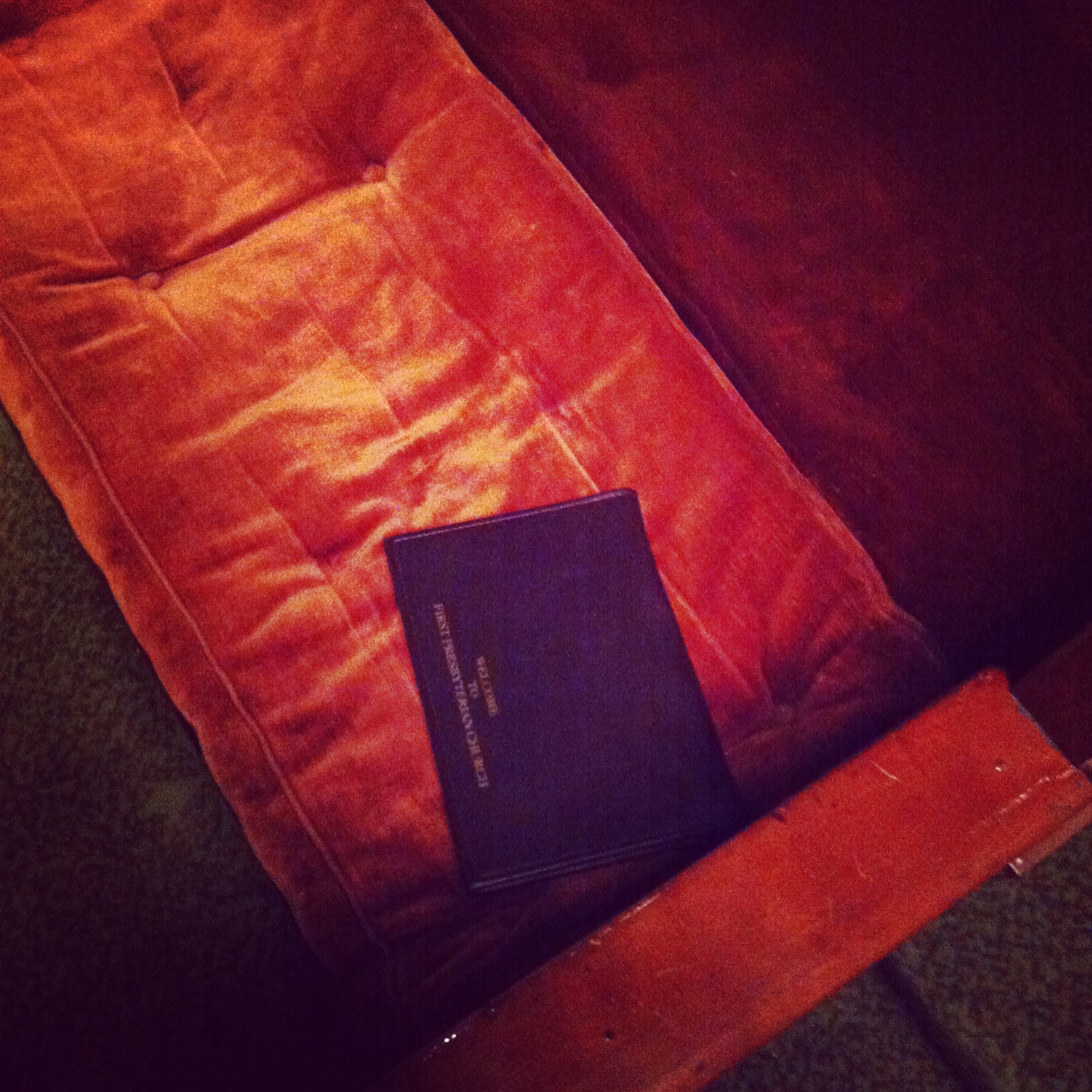 quickandtumble_churchpew