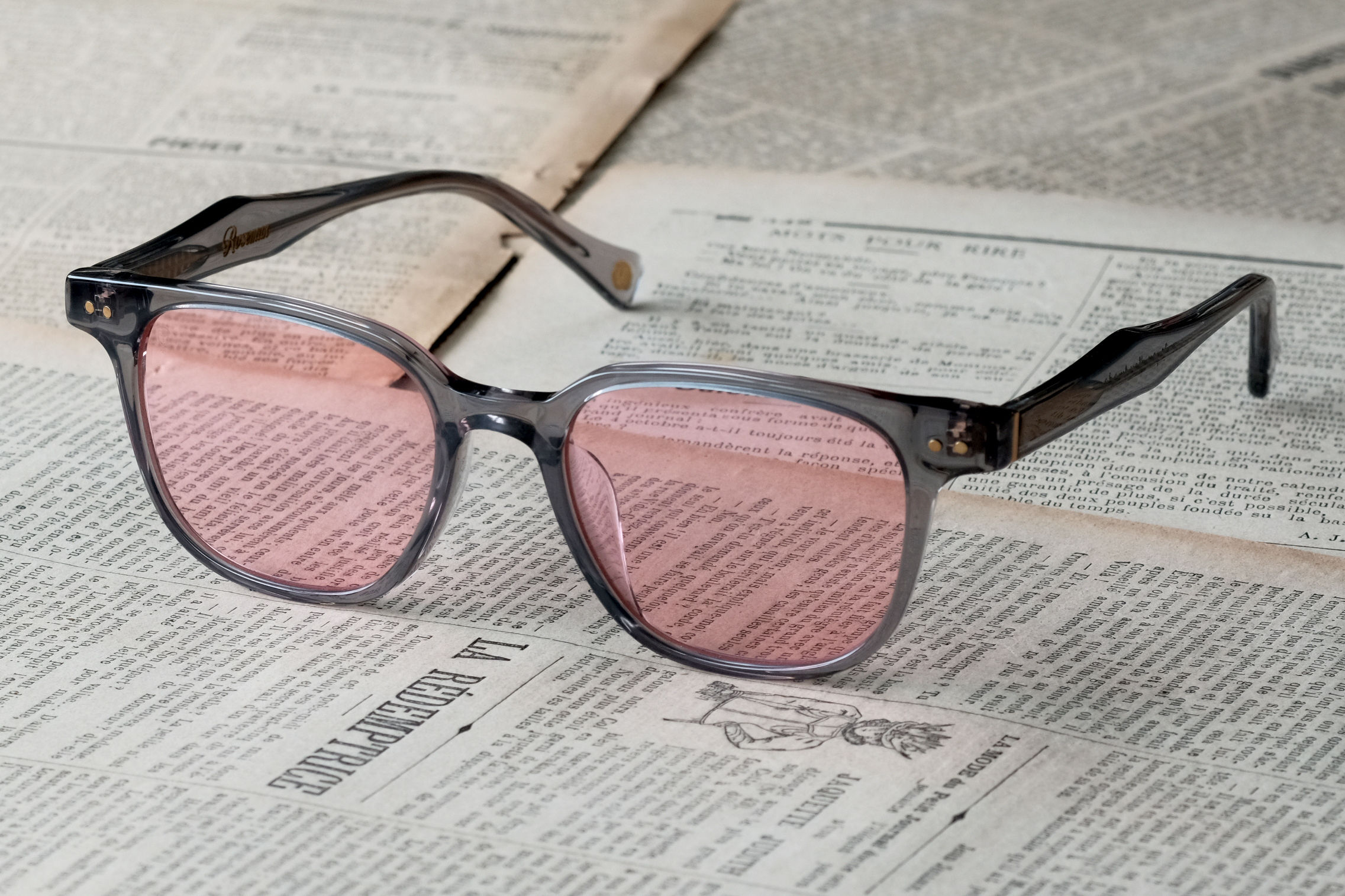 KEVIN THUNDER GREY - SUNGLASSES PINK