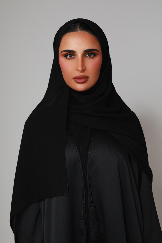Buthaina Mohamed Al Emadi Is Redefining Everyday Luxury Through the Abaya