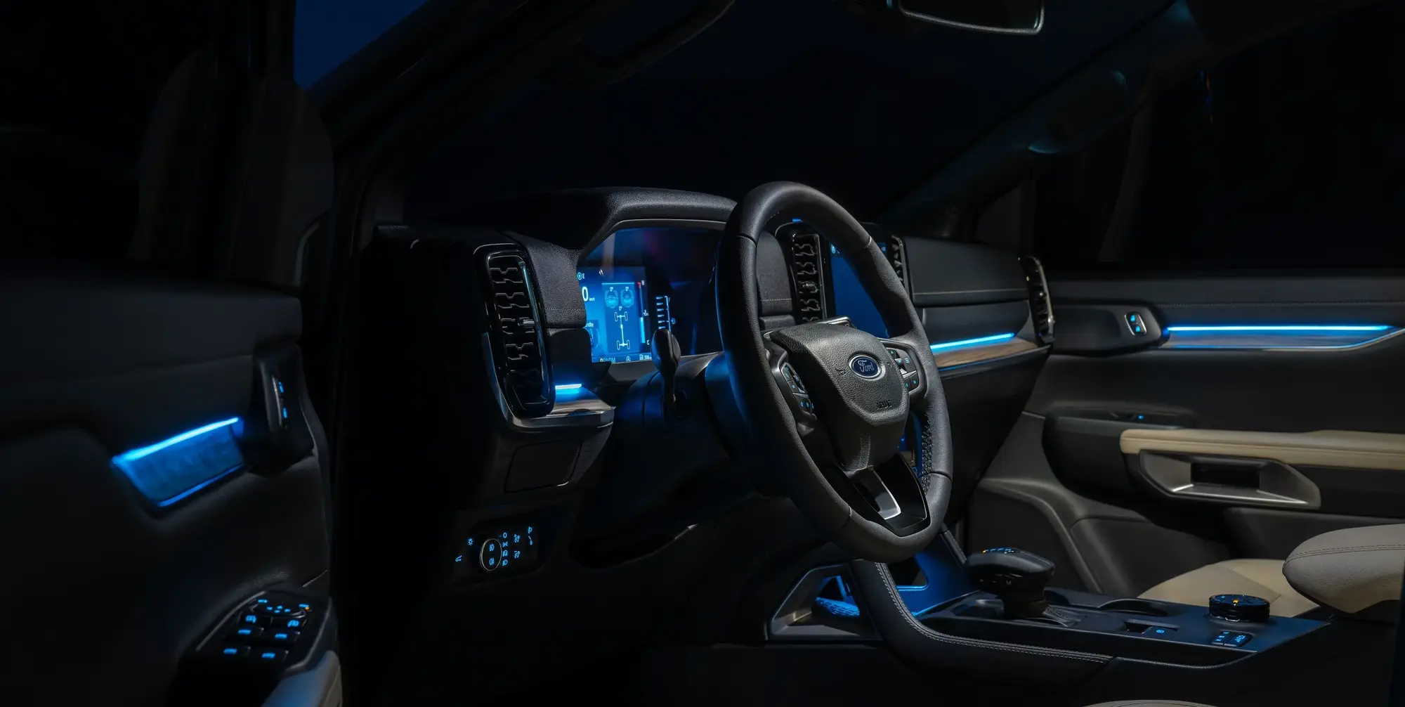 FORD EVEREST INTERIOR