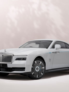 ROLLS-ROYCE SPECTRE INSPIRED BY PRIMAVERA: A SPRINGTIME VISION TO CARRY INTO THE YEAR AHEAD
