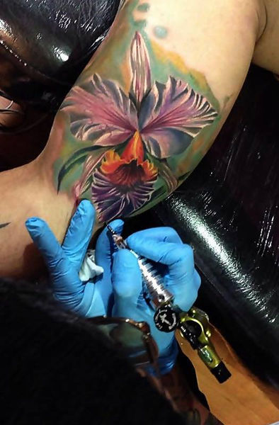 realistic tattoo 
the best tattoo artist 
Alan Ramirez tattoos 
tattoo
tattoo shop
flower tattoo 
color tattoo
tattooing 