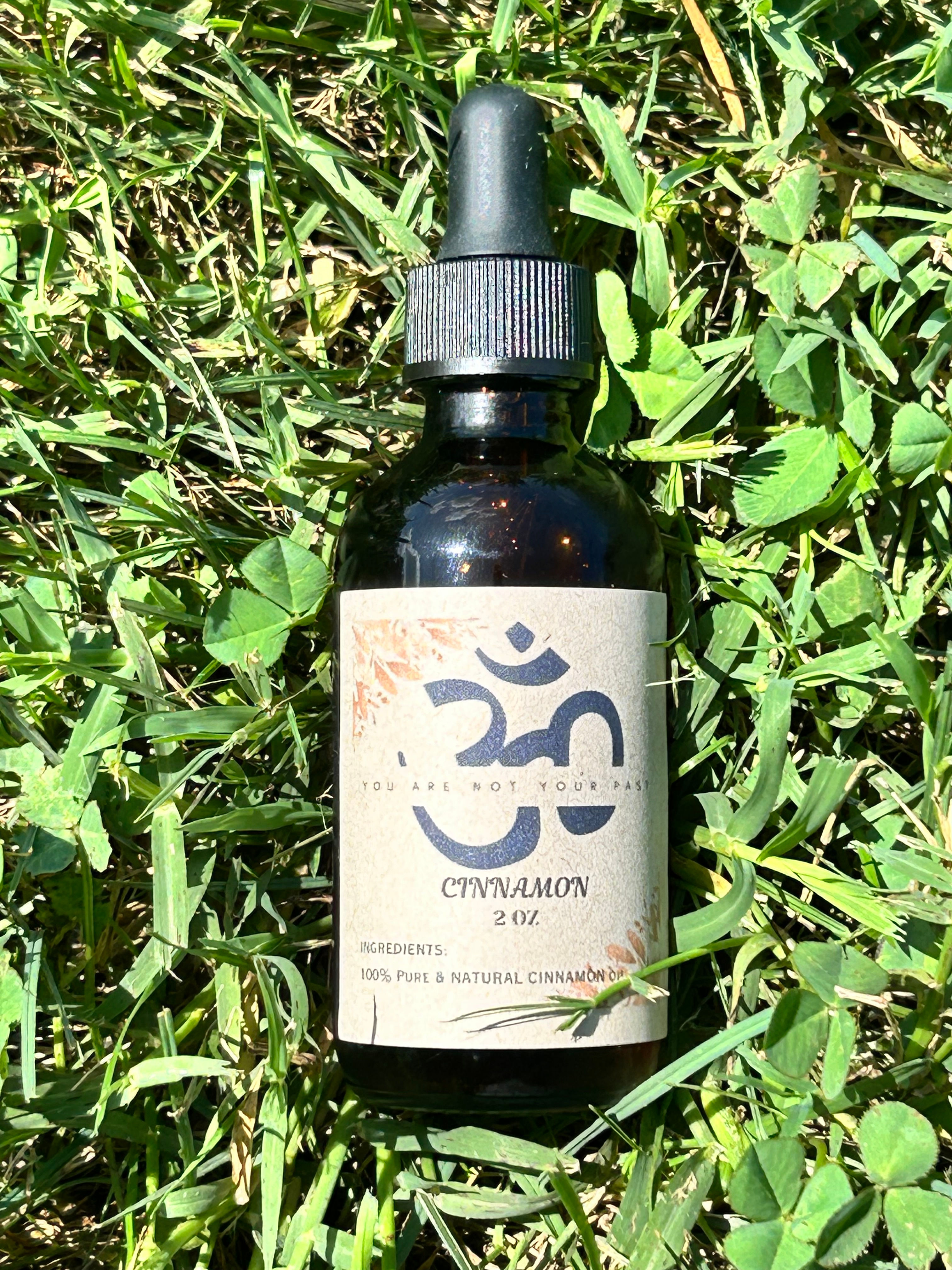 100% Pure Organic Cinnamon Oil