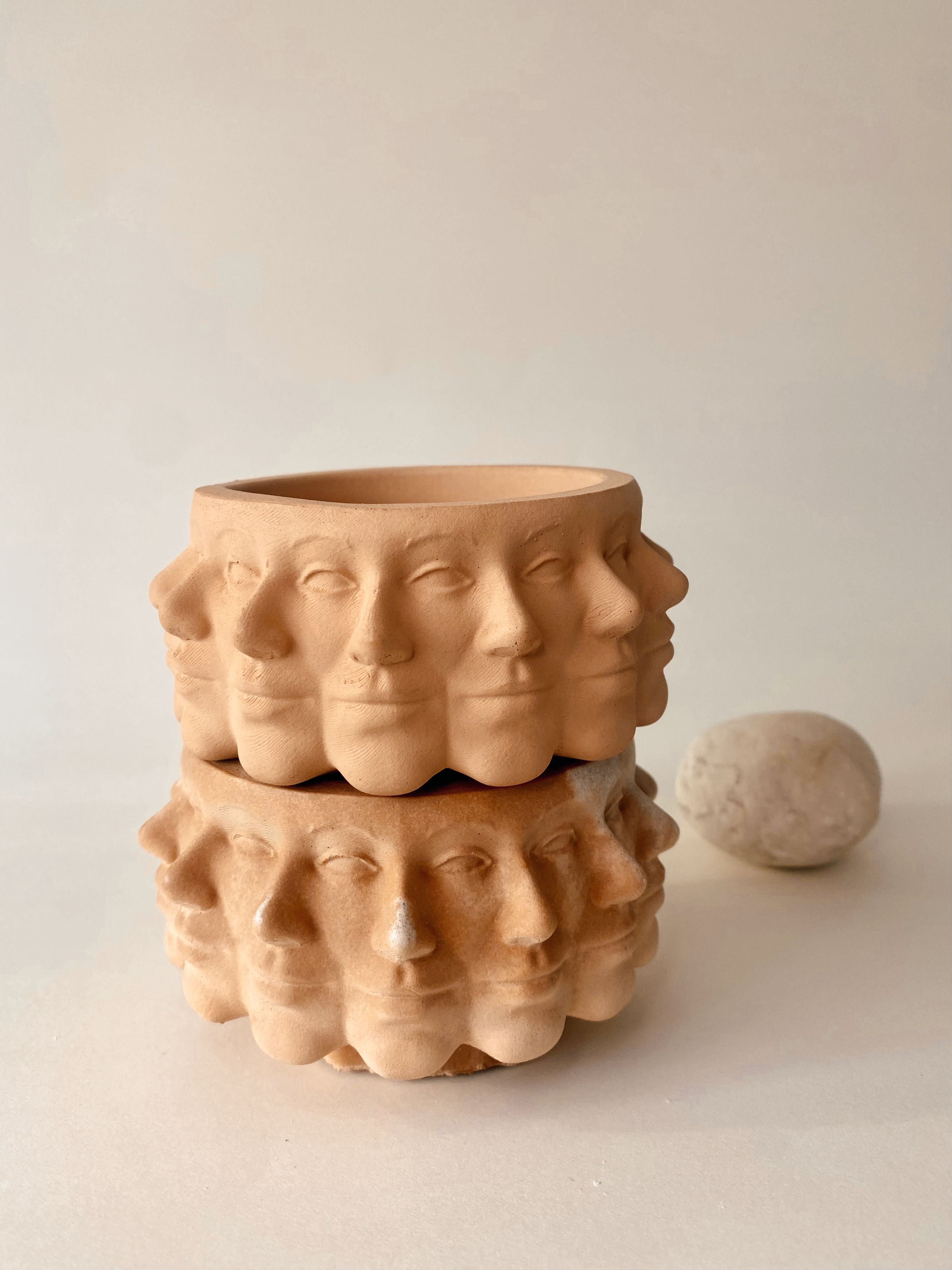 'FAKIN' TERRACOTTA POT MADE OF ECO MATERIALS