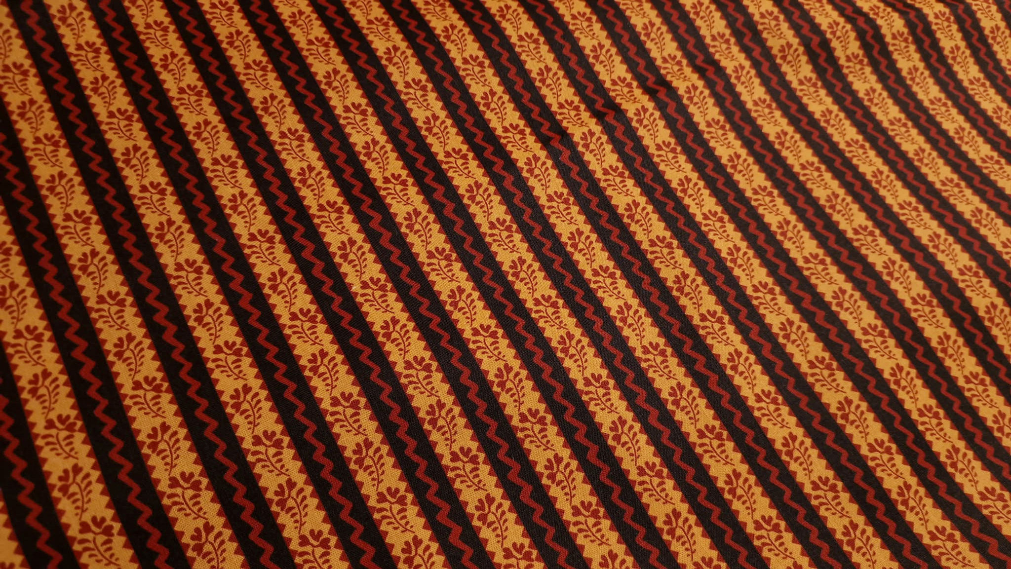 HFS Chintz/Kattun- Ekshärad liv