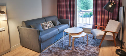 Chambre Supérieure -Coin salon pour vos séjours professionnels à Digne-les-Bains