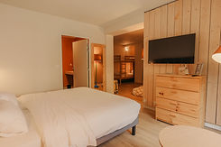 Chambre tribu pour 4 à 6 personnes au Refuge des Sources